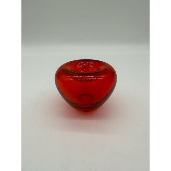 Glass Art Apple Paperweight Hand Blown 3” Clear Red Glass Polished Bottom - Picture 3 of 8